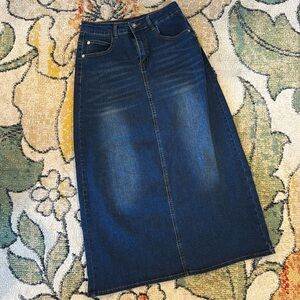 Women’s Long Denim Jean Skirt Size 8